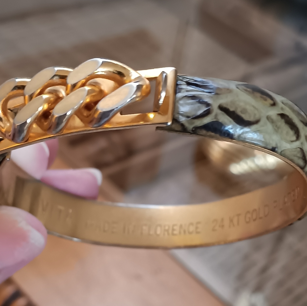 RARE VINTAGE 24 KT GOLD PLATED SIGNED Bracelet SZ SML